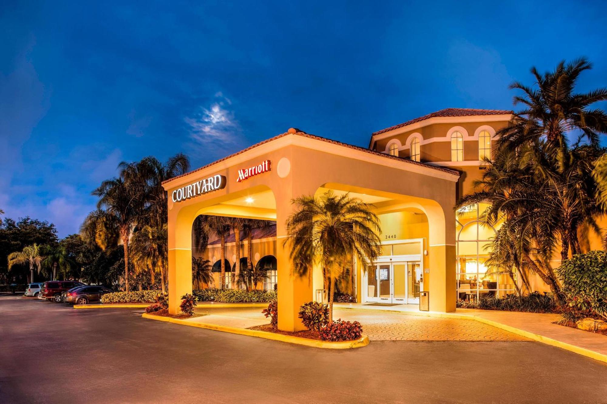 Hotel Courtyard By Marriott Fort Lauderdale North/Cypress Creek Extérieur photo