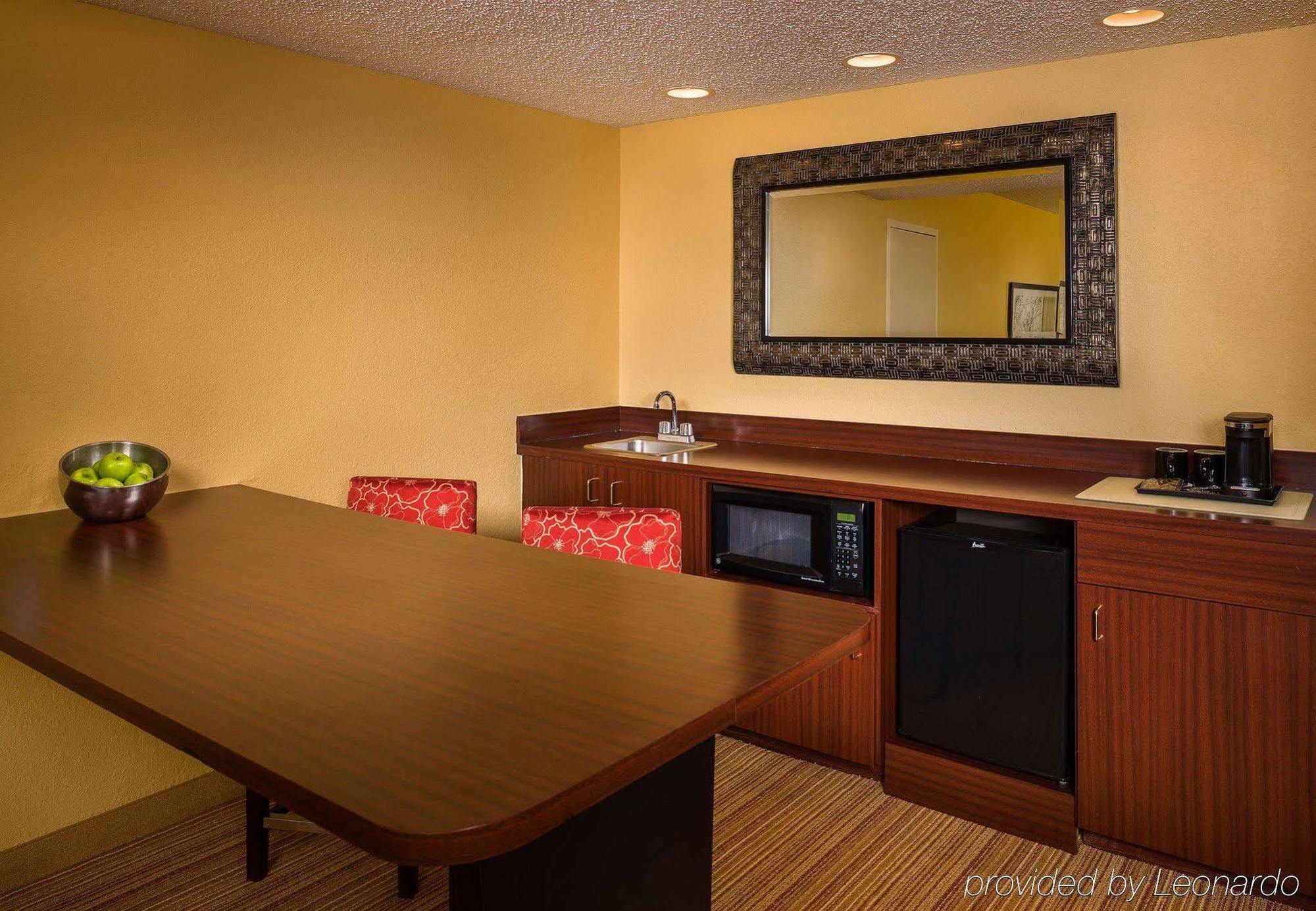 Hotel Courtyard By Marriott Fort Lauderdale North/Cypress Creek Extérieur photo